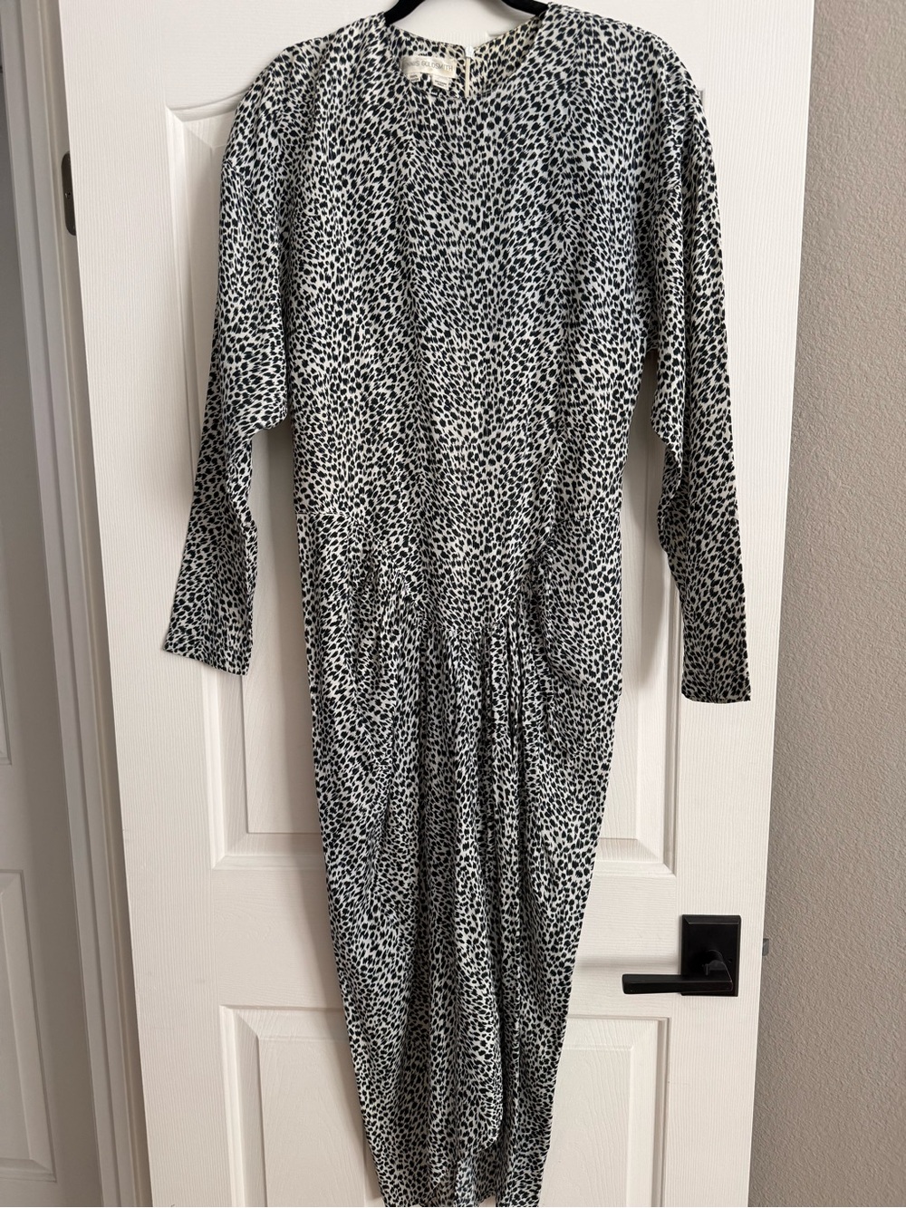 Vintage Black and White Printed Long Sleeve Midi Dress with Back Slit